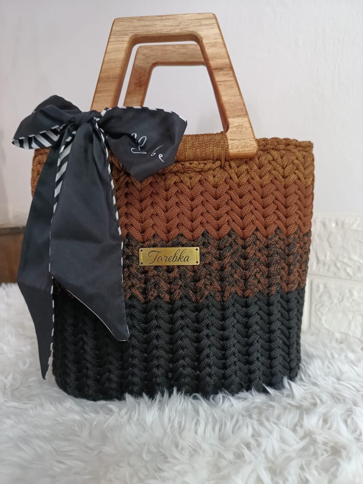 267CEEB8-427B-496E-97C5-F5D337B61778